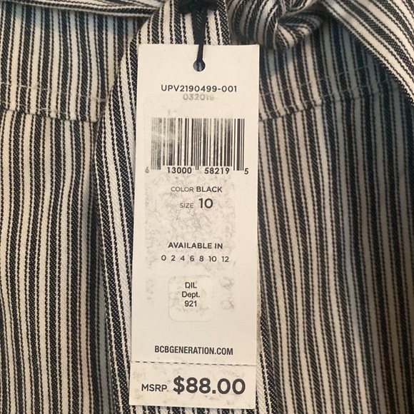 New With Tags BCBGeneration Cropped Striped Pant. White with black stripes. - Picture 2 of 4